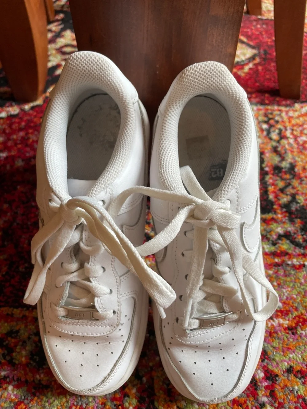 Youth Nike Air Force 1 Sneakers EXCELLENT condition
